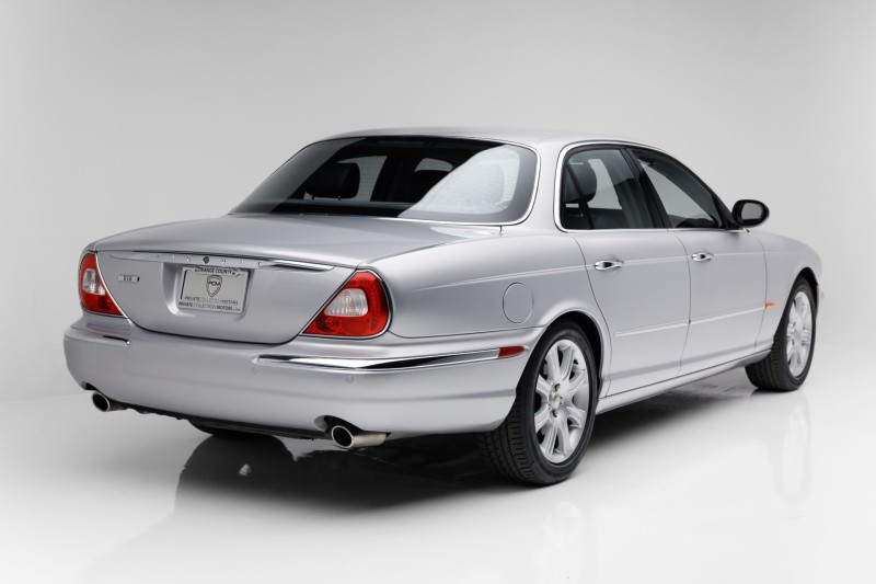 2004 Jaguar XJ8 XJ8 in , 