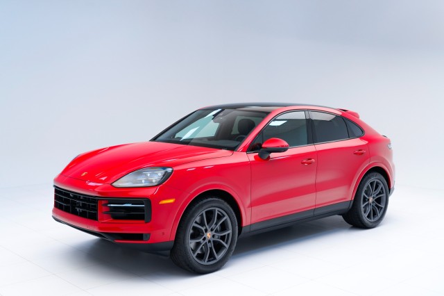2024  Cayenne Coupe in , 