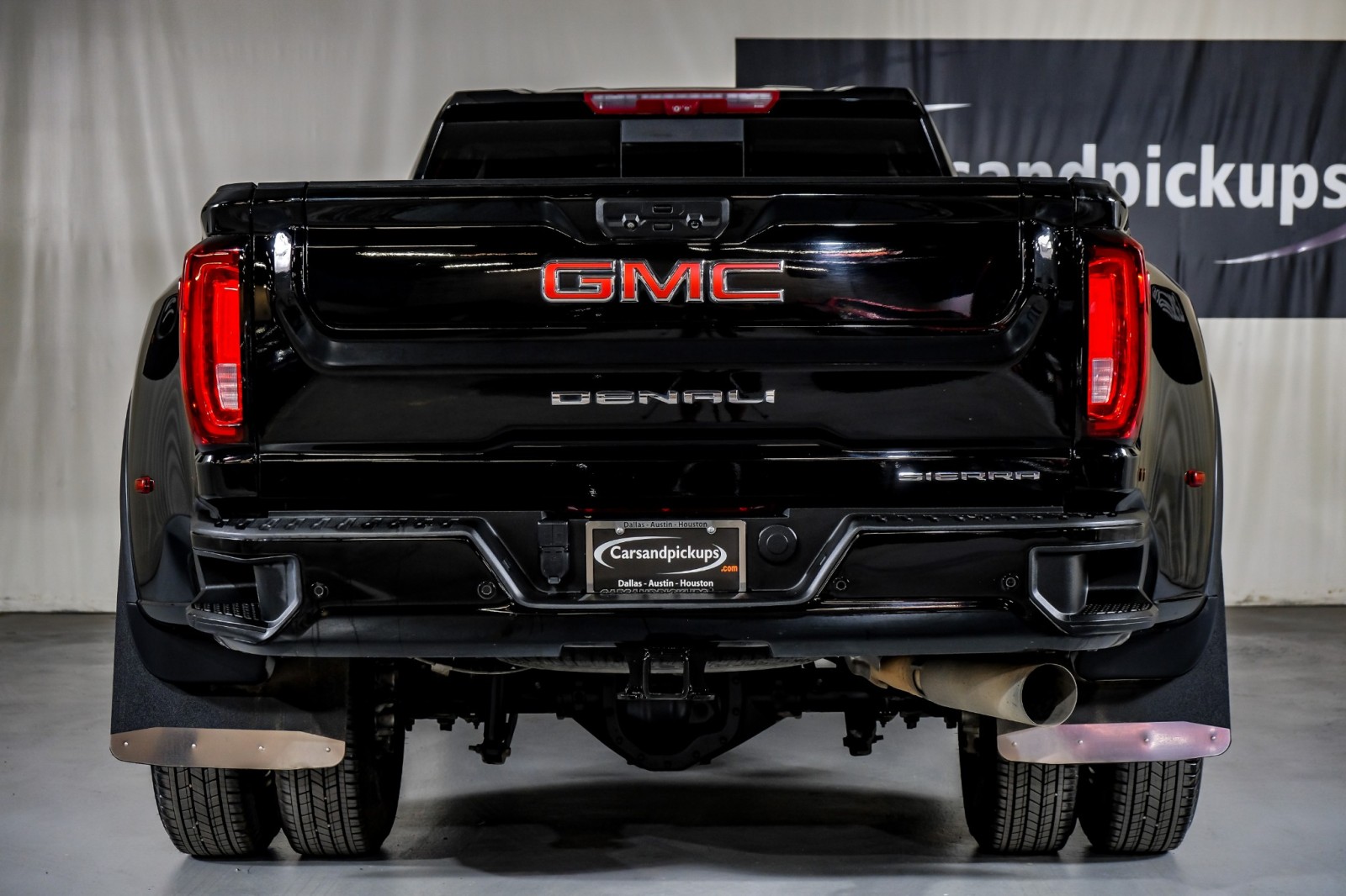 2022 GMC Sierra 3500HD Denali 9