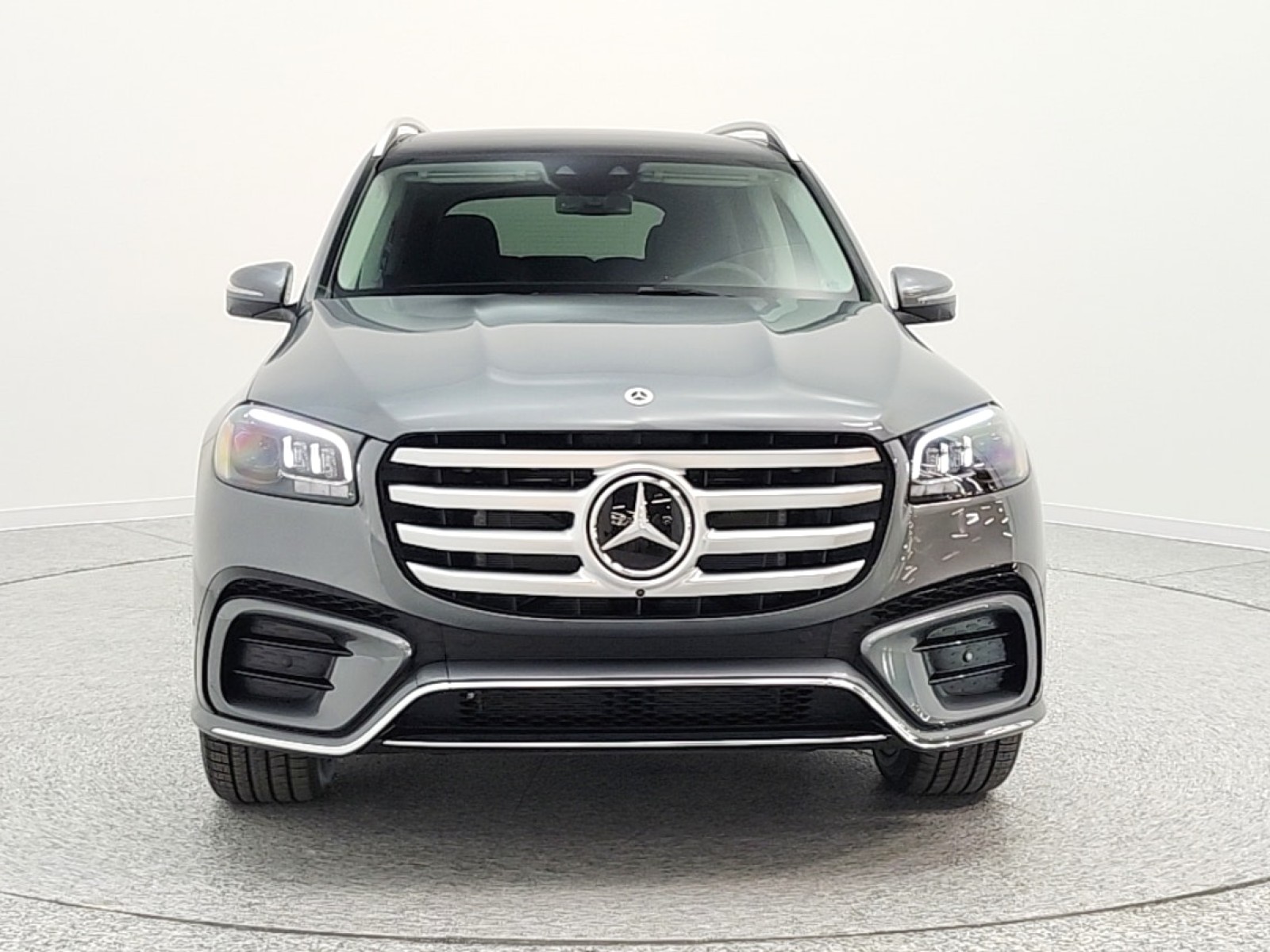 New 2026 Selenite Grey Metallic Mercedes-Benz GLS 450 image 2