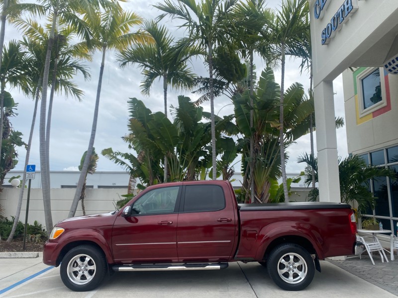 2006 Toyota Tundra SR5 4 DR CREW LOW MILES 93,838 in ,