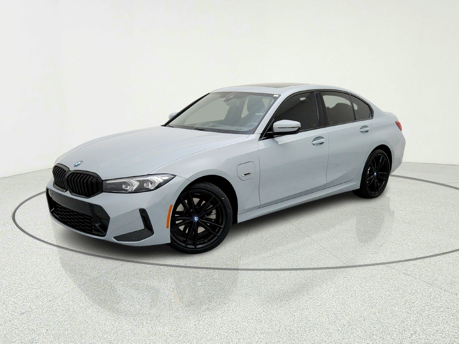 2023 BMW 3 Series 2023 BMW 3 Series 330e Sedan