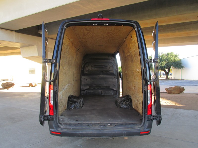 2019 Mercedes-Benz Sprinter Cargo Van  in Farmers Branch, Texas