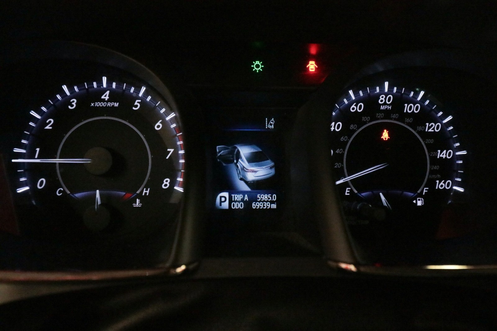 Used Car 2018 Toyota Avalon  Xle Premium For Sale Under $25,000 In Austin, Texas