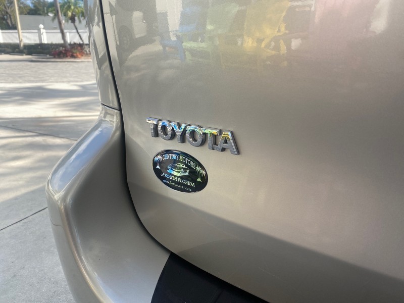 2010 Toyota Sienna LE LOW MILES 41,871 1 OWNER 7 PASSENGER in , 