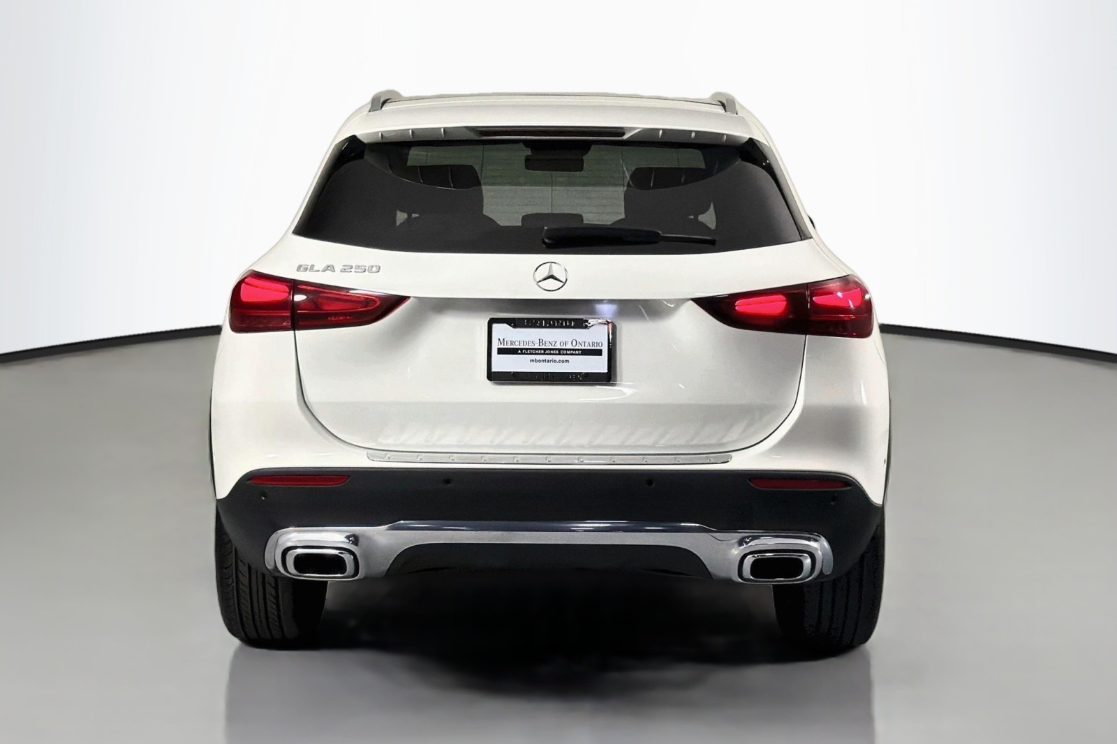 Certified Used 2026 Polar White Mercedes-Benz GLA 250 image 5