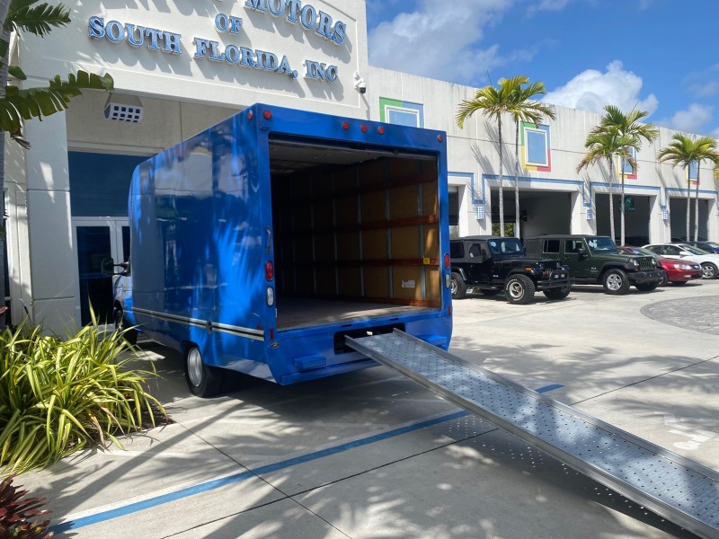 2006 Ford Econoline Commercial Cutaway LOW MILES 27,641 1 OWNER in , 