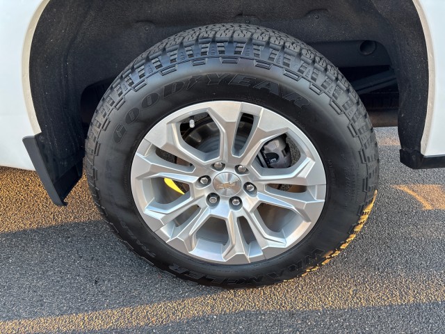 2022 Chevrolet Silverado 1500 LTZ 9