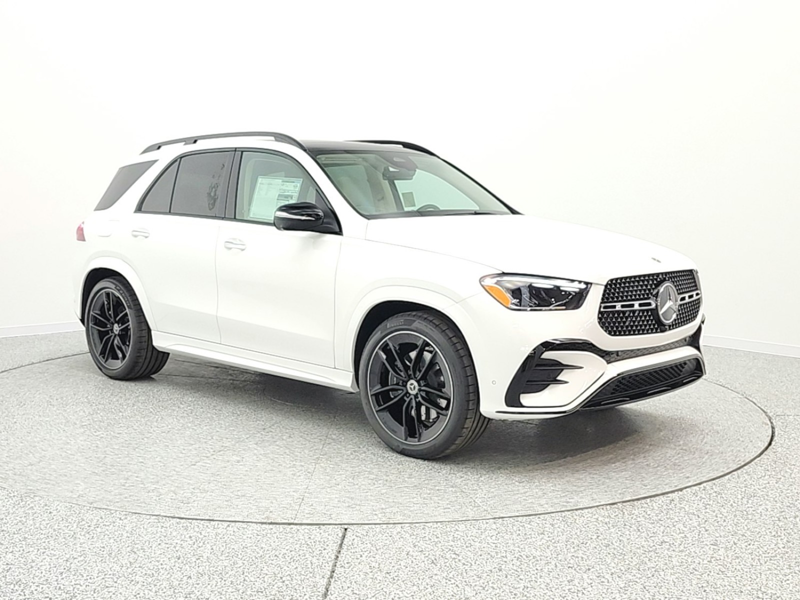 New 2026 Polar White Mercedes-Benz GLE 450 image 3