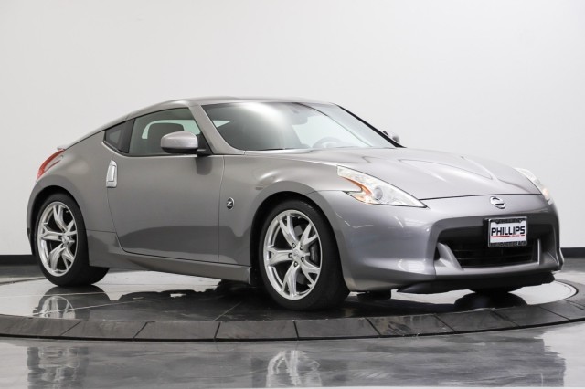 2010 Nissan 370Z Touring 6