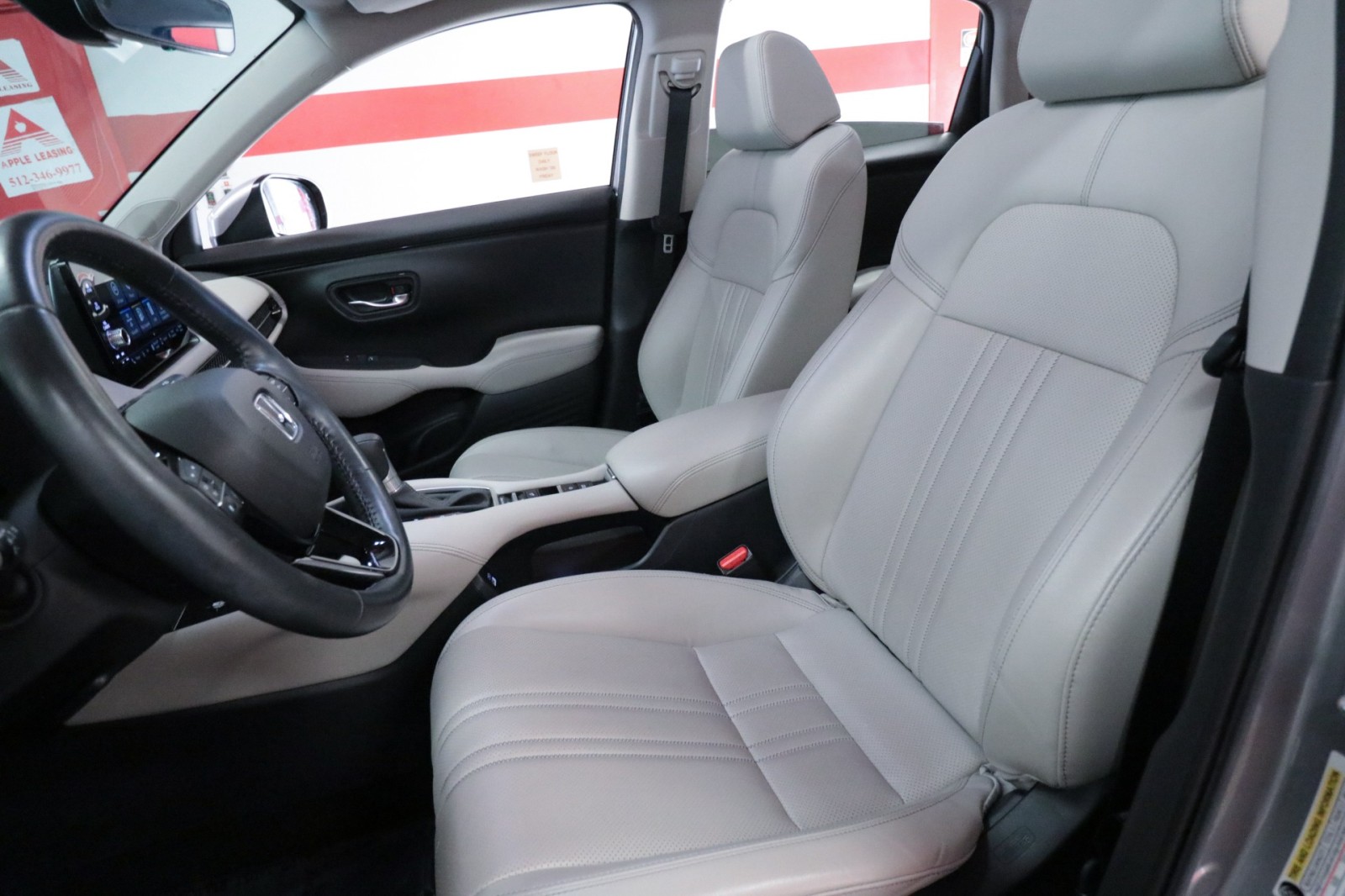 Used Car 2023 Honda Hr-v  Ex-l For Sale Under $30,000 In Austin, Texas