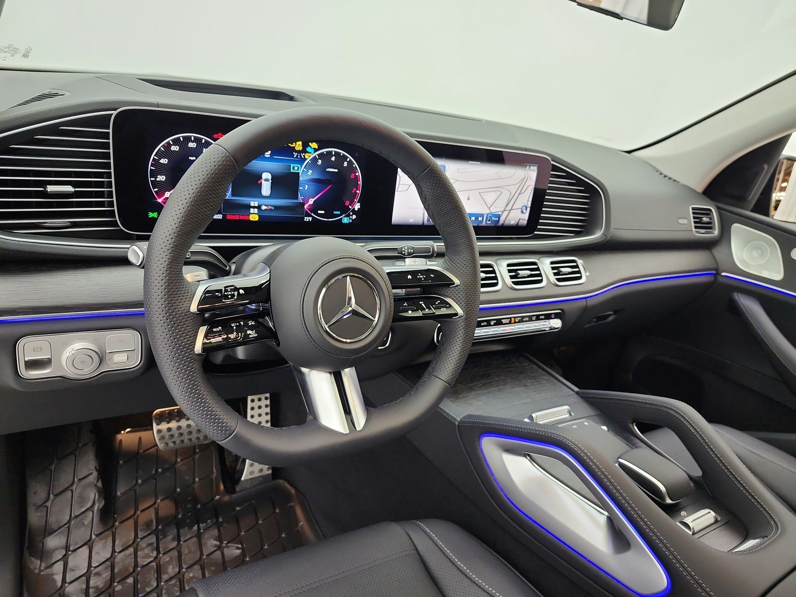 New 2026 Black Mercedes-Benz GLS 450 4MATIC® SUV image 9