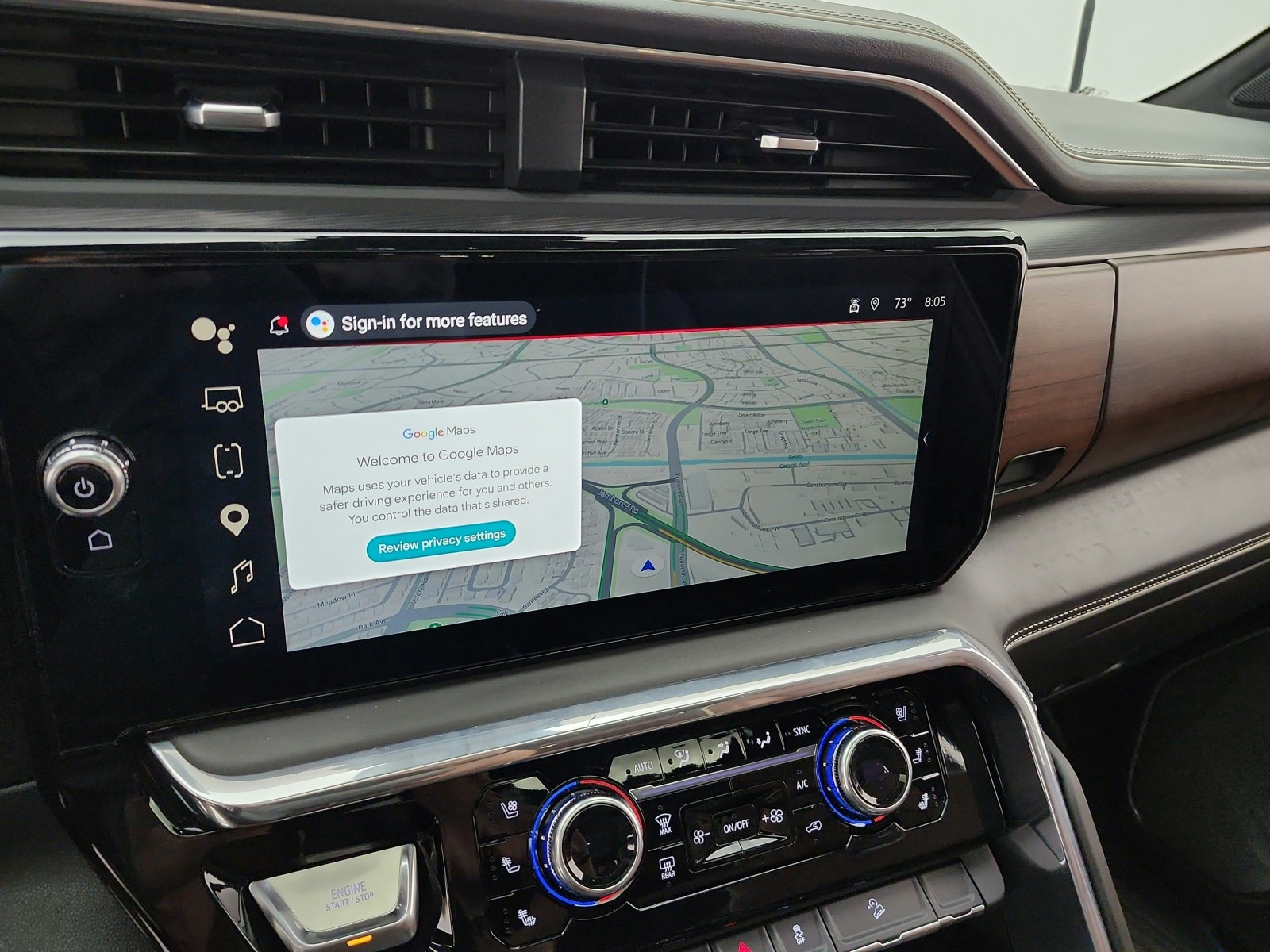 Used 2024 White Frost Tricoat GMC 4WD Crew Cab 159 Denali Ultimate image 14