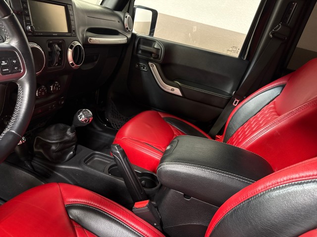 2015 Jeep Wrangler Unlimited Rubicon Hard Rock 4WD V6 Custom in ,