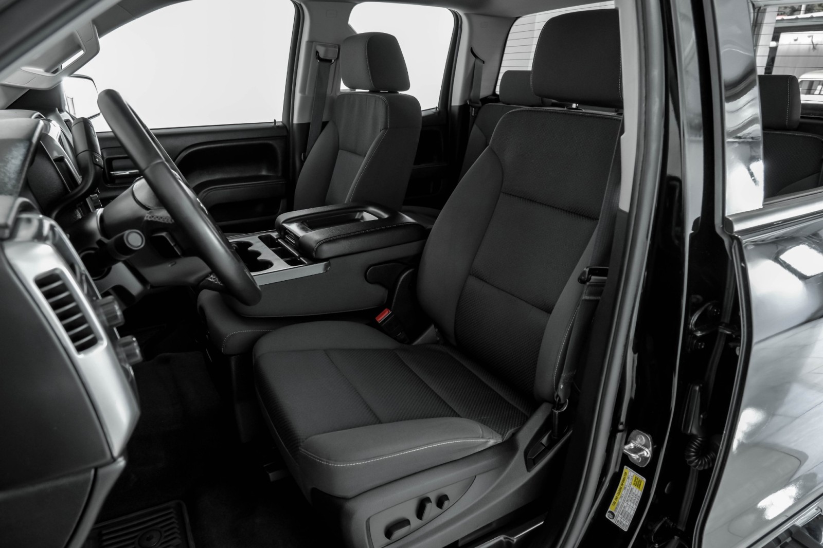 2016 Chevrolet Silverado 1500 LT DOUBLE CAB 4WD AUTOMATIC ALL STAR EDITION REAR  4