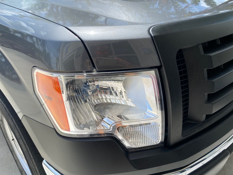 2010 Ford F-150 4 DR CREW XL LOW MILES 34,625 in , 