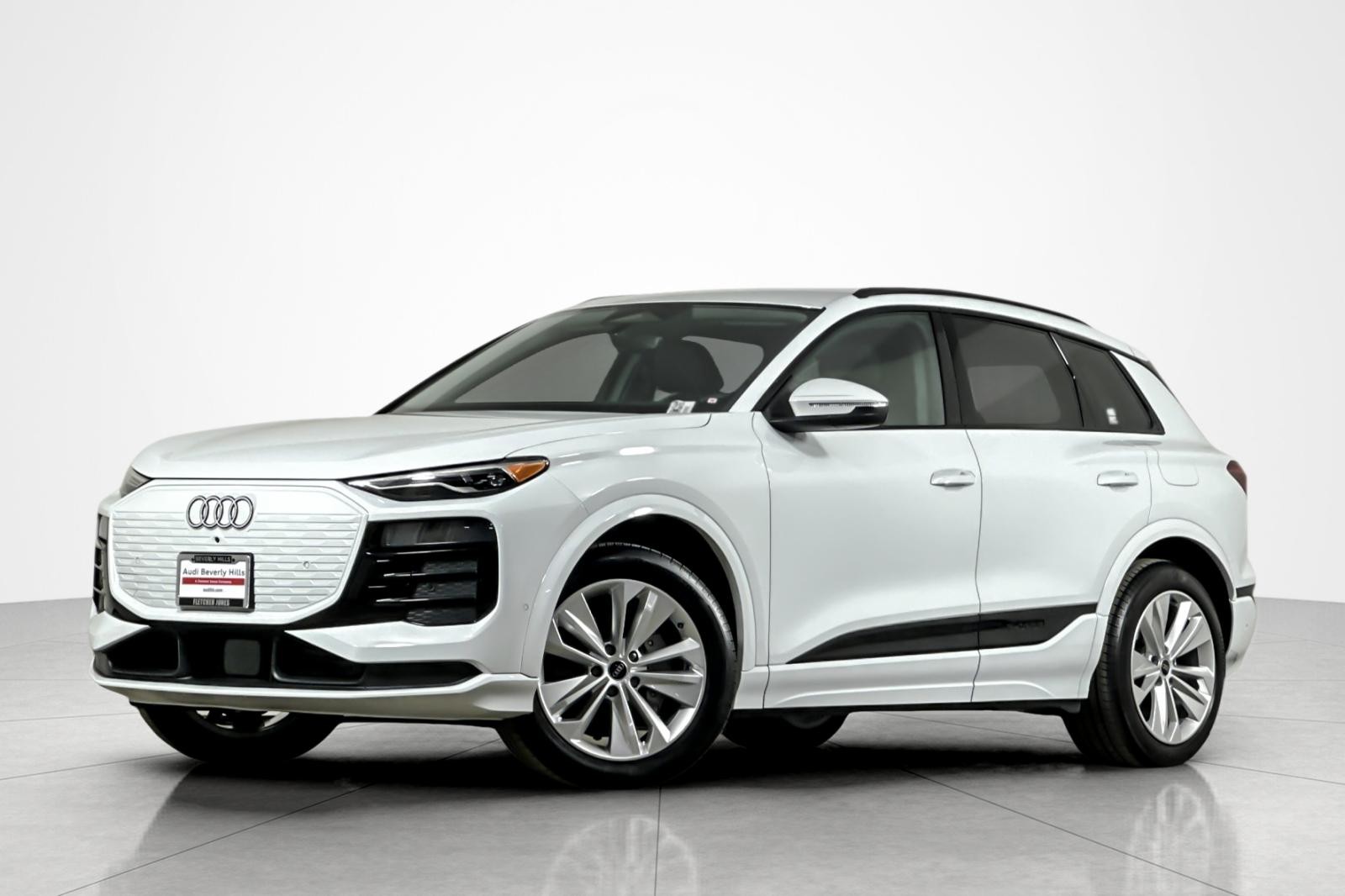 2025 Audi Q6 e-tron Premium RWD