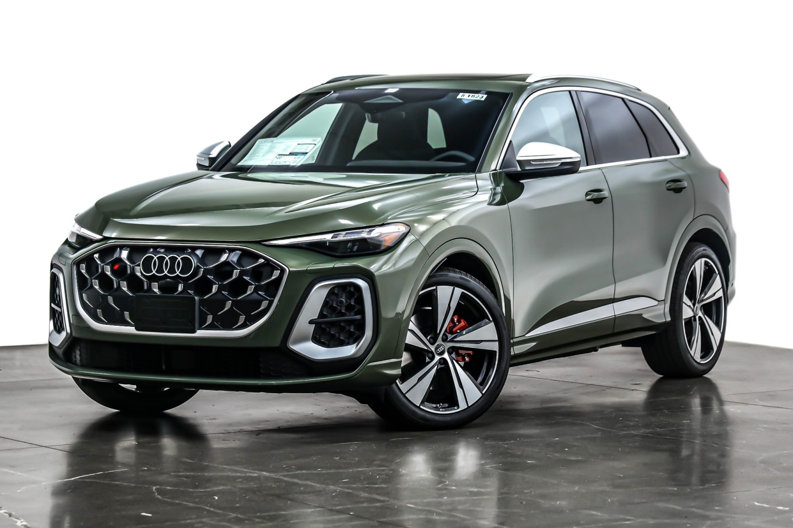 2025 Audi SQ5 Premium Plus 3.0 TFSI quattro