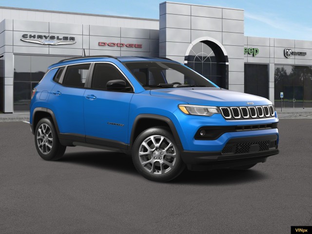 2024 Jeep Compass Latitude Lux 11