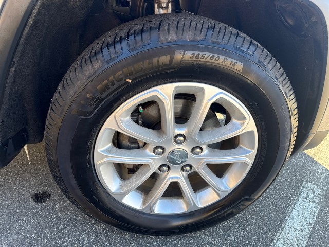 JeepGrand Cherokee10