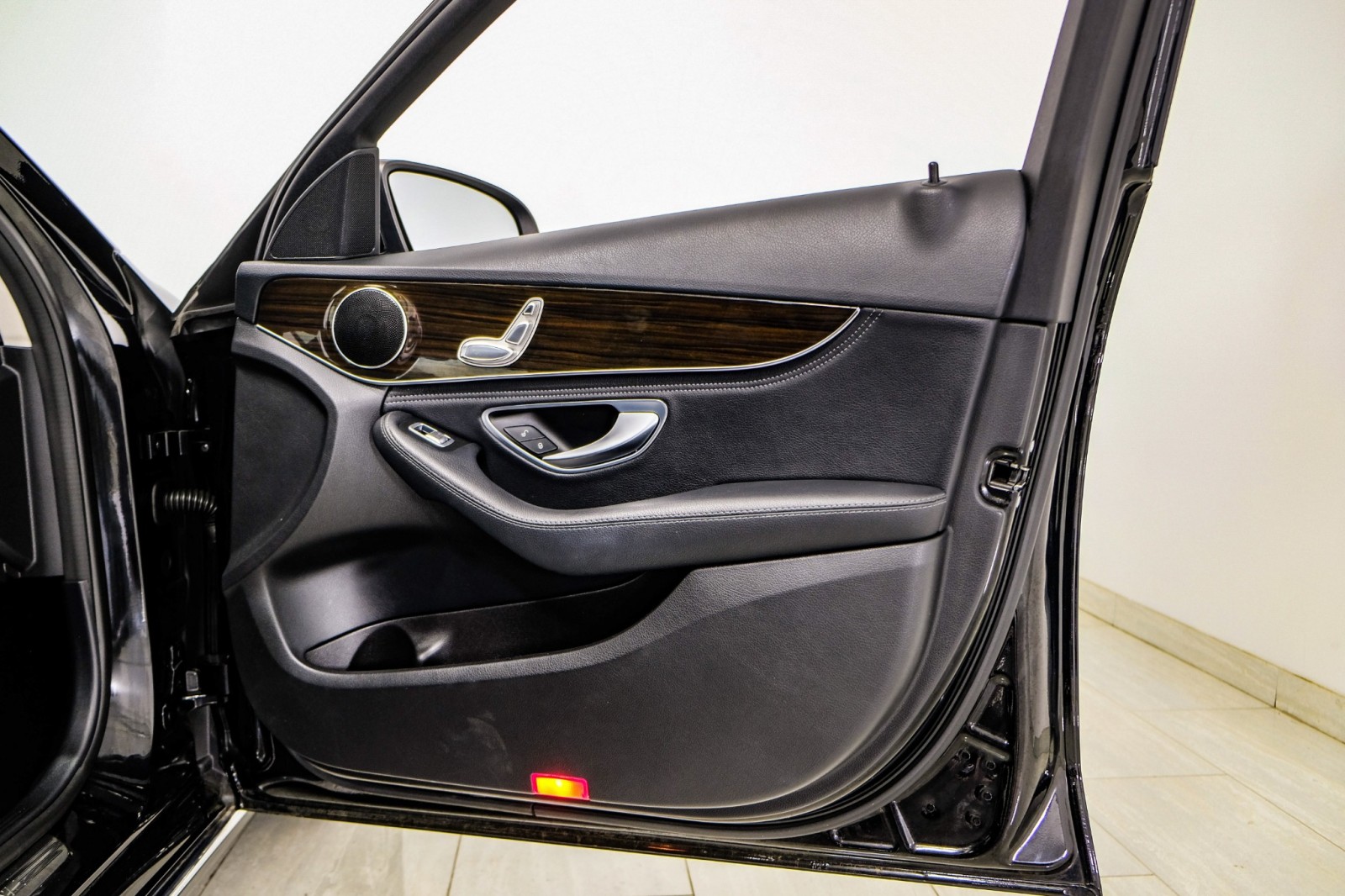 2015 Mercedes-Benz C300 SPORT BLIND SPOT ASSIST NAVIGATION LEATHER SEATS R 43