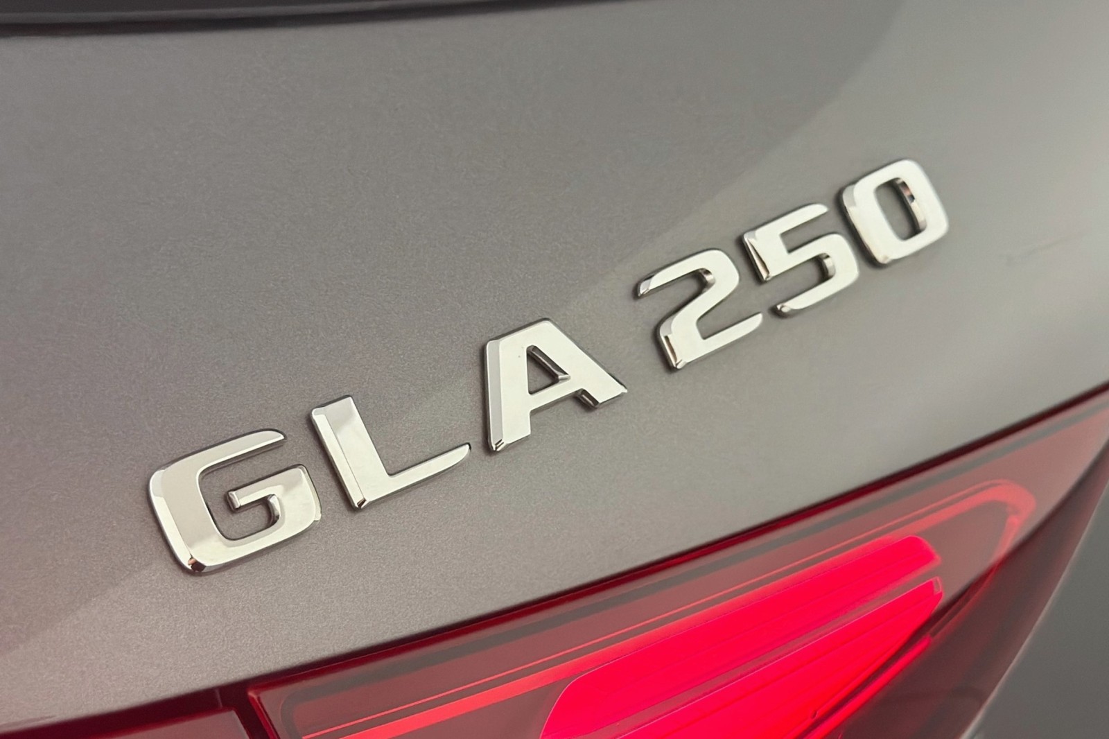 Certified Used 2026 Mountain Grey Metallic Mercedes-Benz GLA 250 image 9
