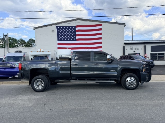 2019 Chevrolet Silverado 3500 4x4 Snatch Truck High Country in , 