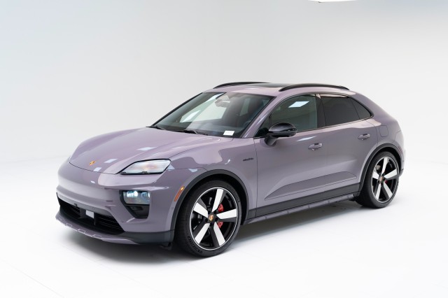 2025  Macan 4S Electric in , 