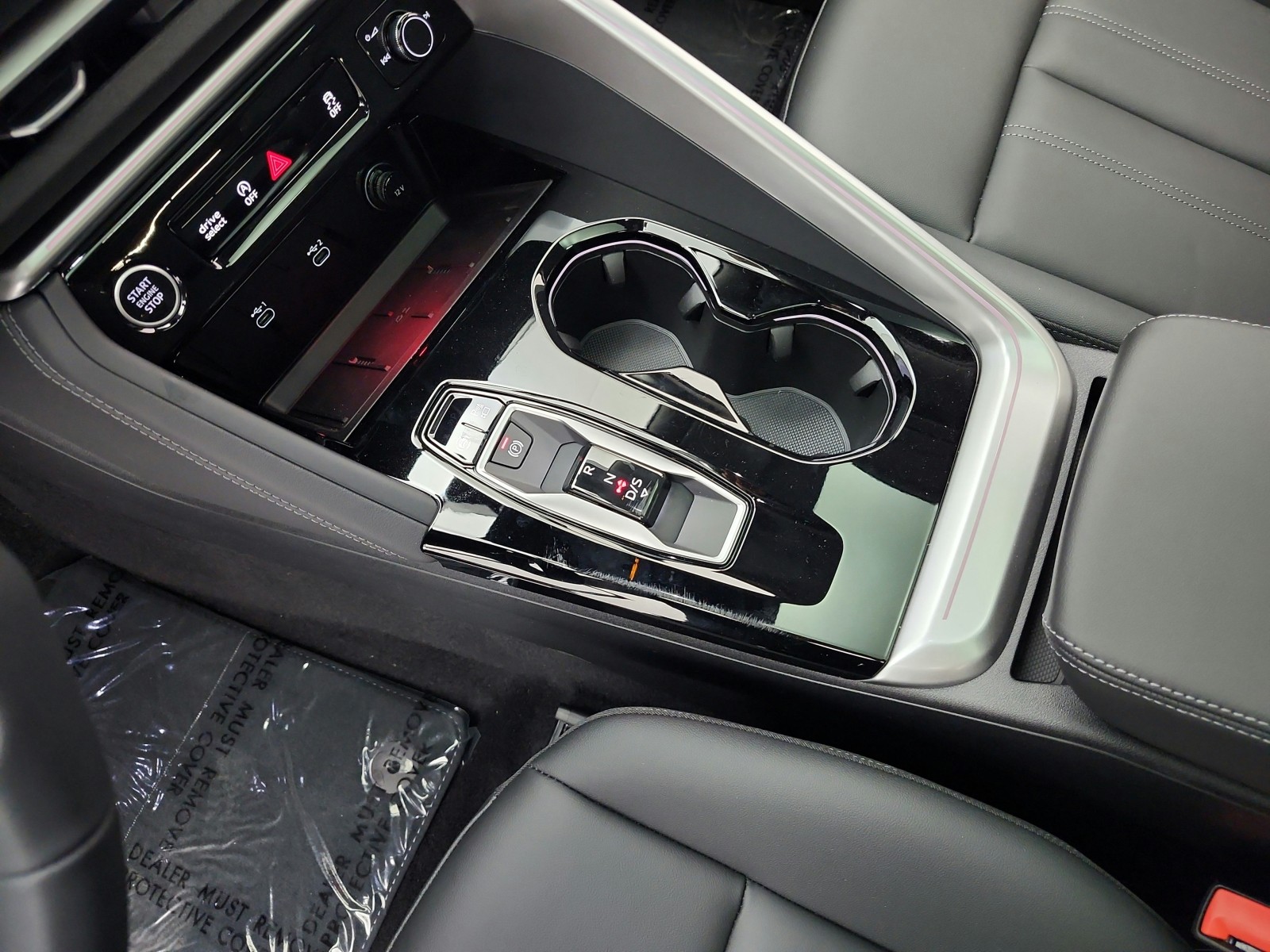 New 2026 Ultra Blue Metallic Audi Premium Plus 2.0 TFSI quattro image 9