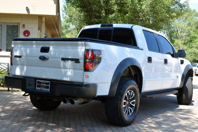 2014 Ford F-150 SVT Raptor 6.2L 4WD Navi Leather Moonroof Luxury Pkg. Heated/Cooled Front Seats Sony Sound MSRP $55,415 11