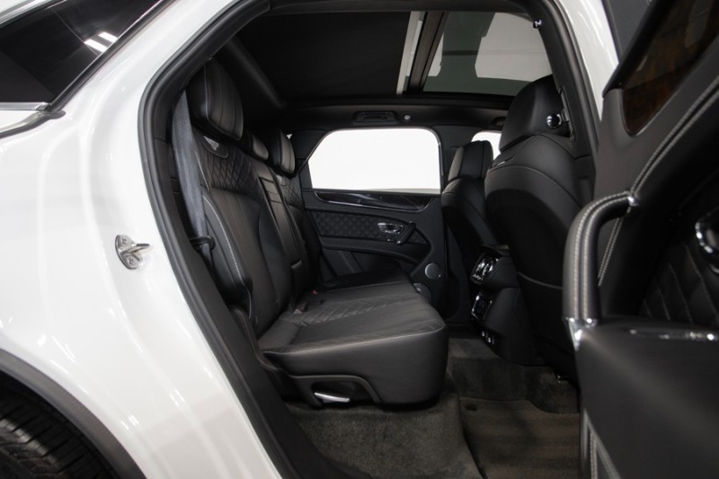 2017 Bentley Bentayga Bentayga W12 ($258,115 MSRP) *ONLY 14,000 MILES* *1-OWNER* in , 