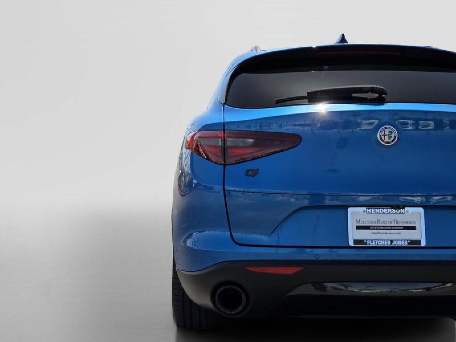 Used 2019 BLUE Alfa Romeo  image 11