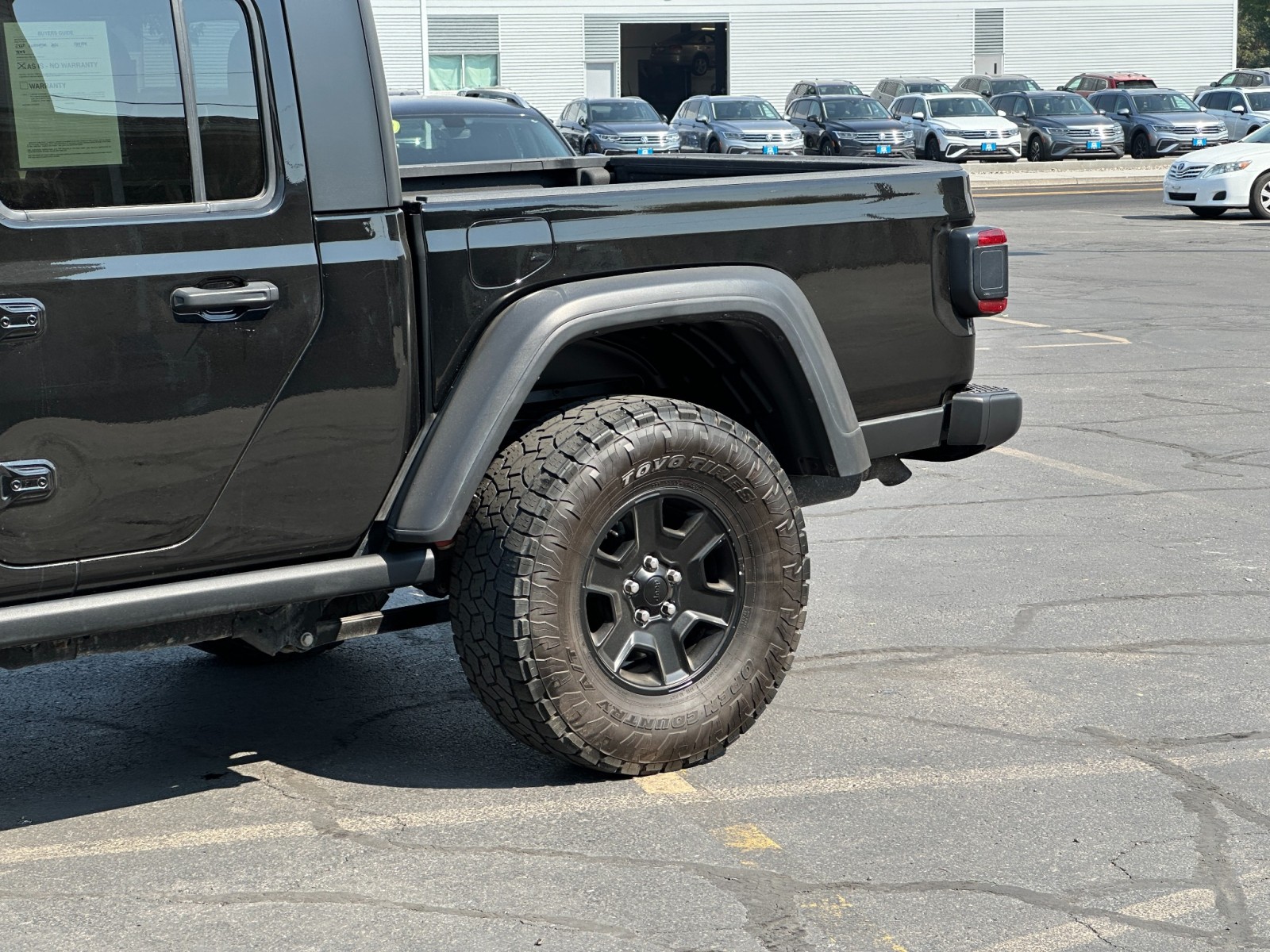 2021 Jeep Gladiator Mojave 13