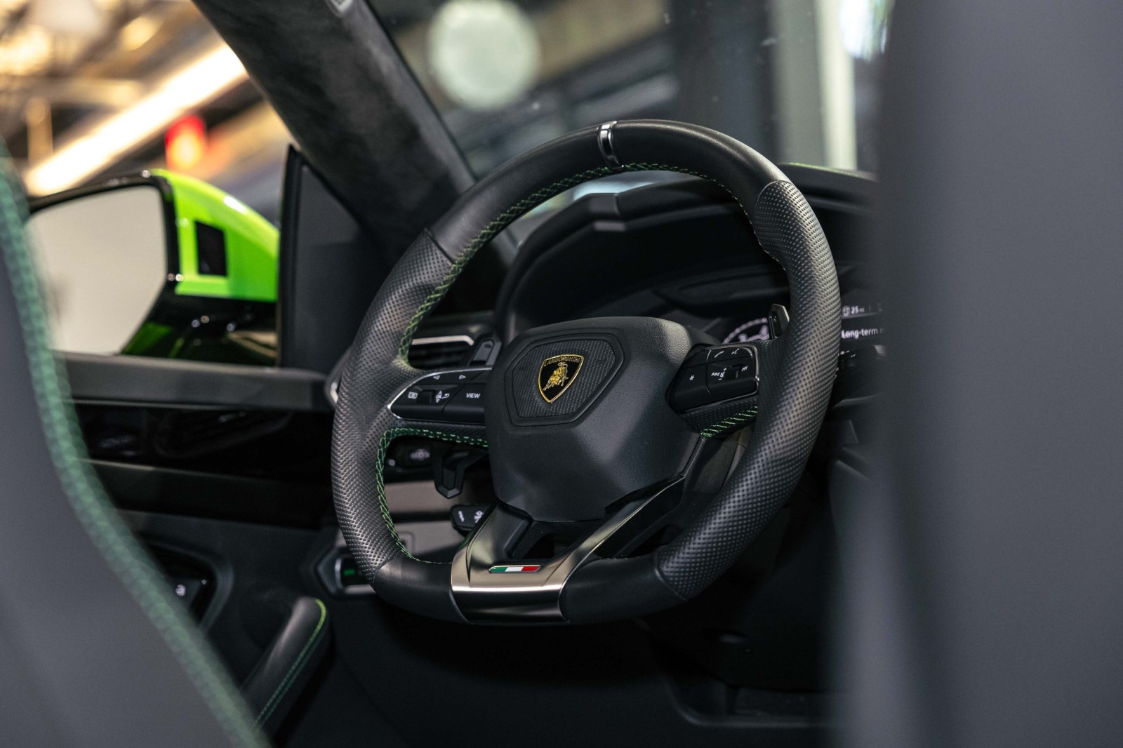 Used Car 2023 Lamborghini Urus  S For Sale Under $250,000 In Boerne, Texas