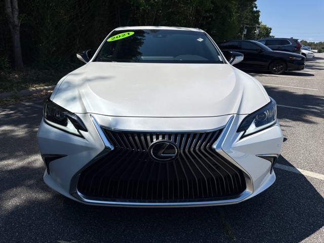 LexusES2