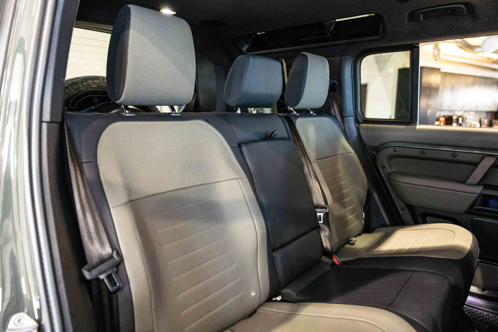 Used Car 2025 Land Rover Defender  Octa Edition One For Sale Under $180,000 In Boerne, Texas