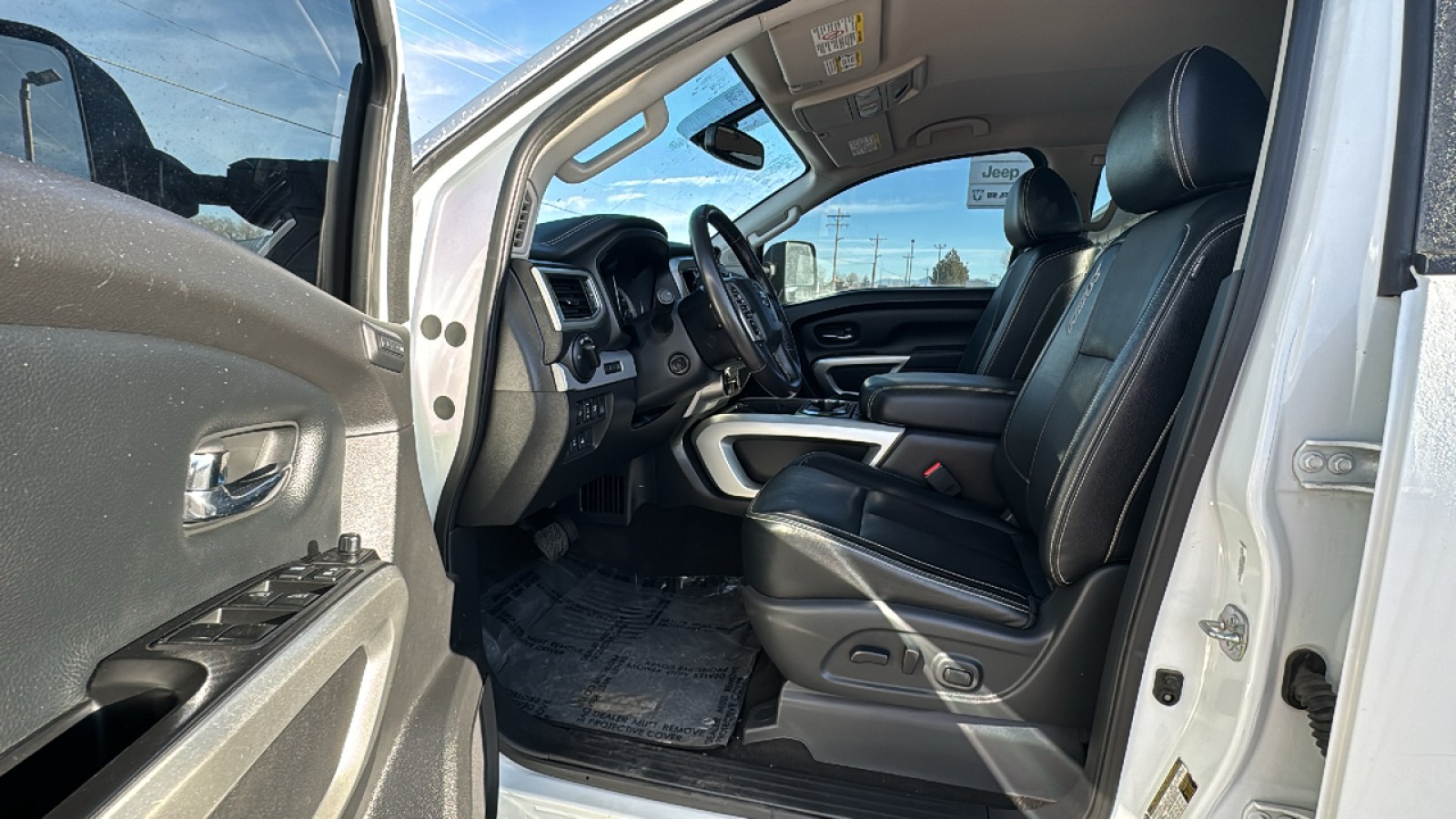 2018 Nissan Titan XD PRO-4X 33