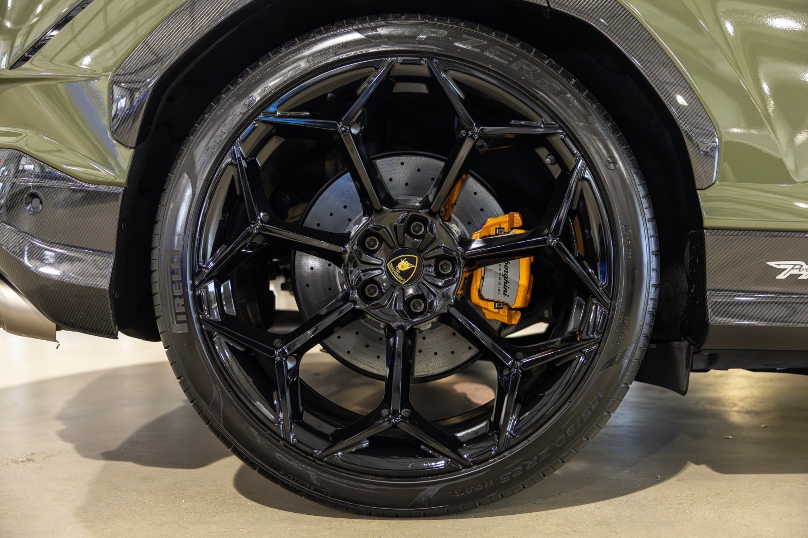 Used Car 2024 Lamborghini Urus  Performante For Sale Under $320,000 In Boerne, Texas