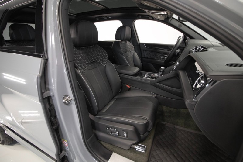 2023 Bentley Bentayga Bentayga Speed Edition 12 ($340,000 MSRP) *ONLY 4900 MILES* in , 