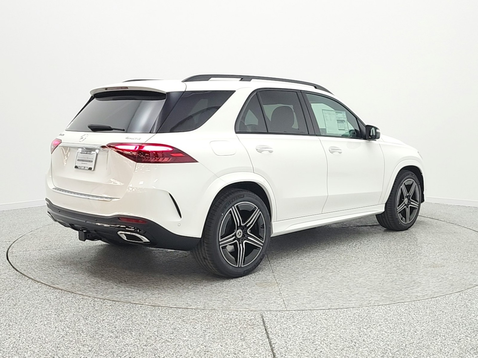 New 2026 Polar White Mercedes-Benz GLE 350 image 5