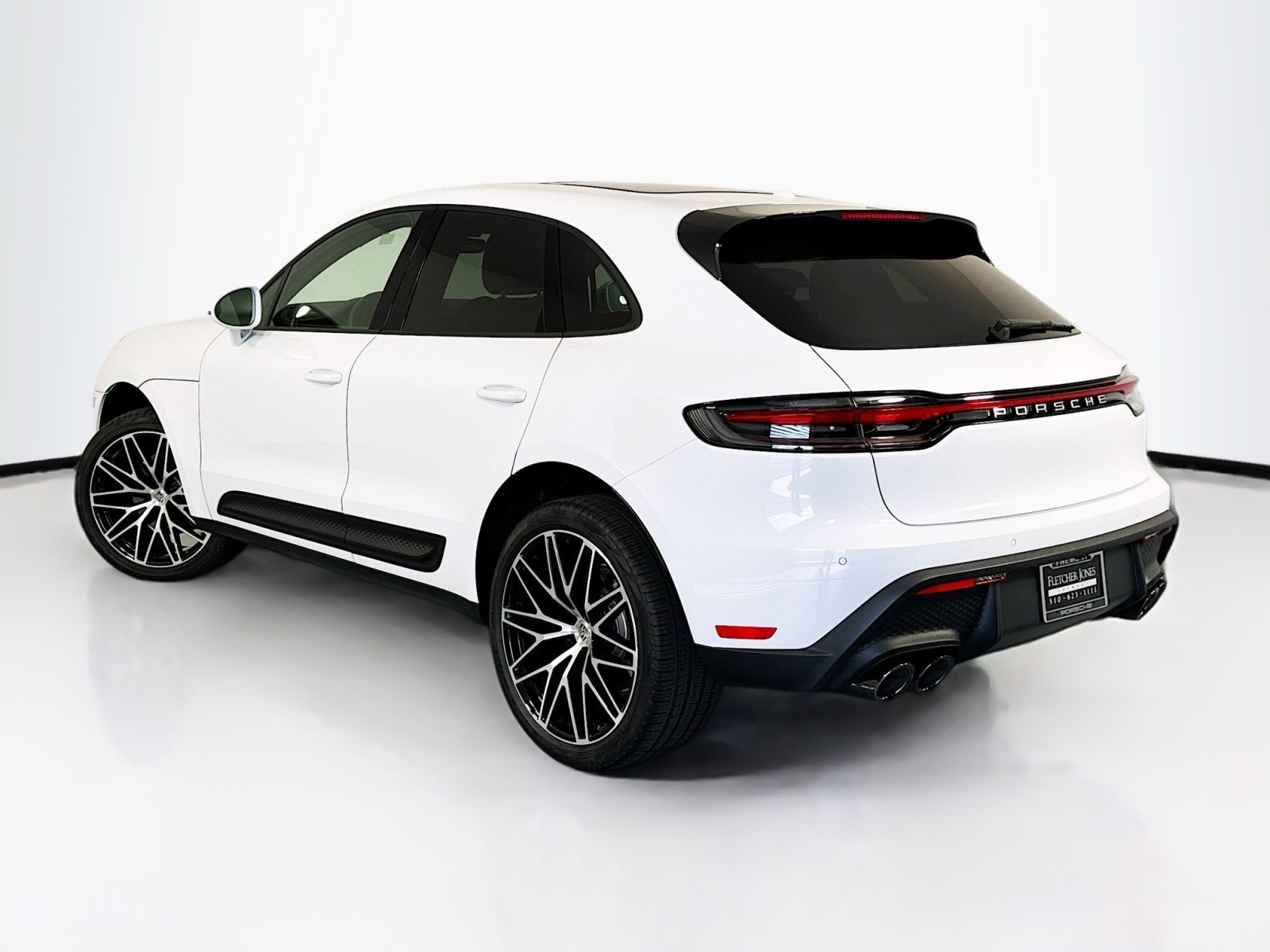 2024 Porsche Macan  7