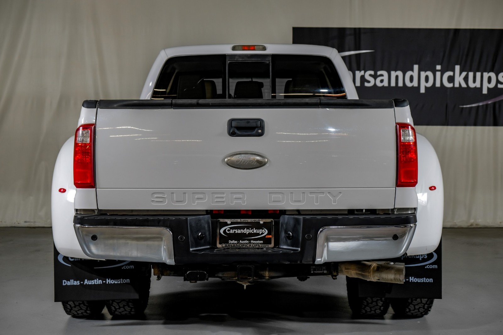 2012 Ford F-350 DRW Lariat 9