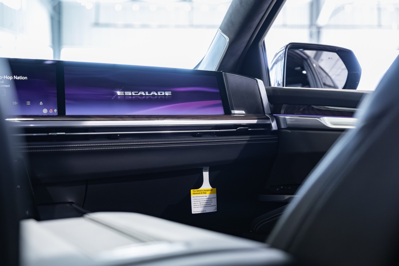 Used Car 2025 Cadillac Escalade  4wd Sport Platinum - Onyx Package For Sale Under $130,000 In Boerne, Texas