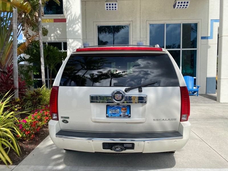 2010 Cadillac Escalade SUNROOF NAV Premium LOW MILES 66,933 in ,