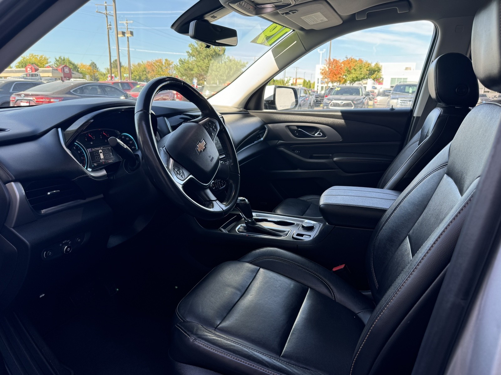 2019 Chevrolet Traverse LS 12