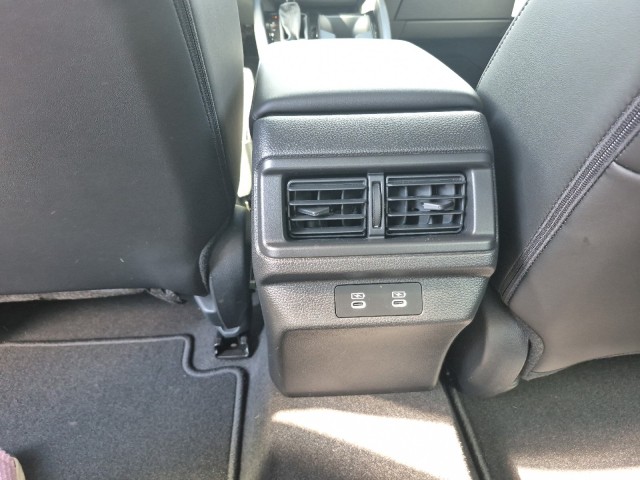 HondaAccord Hybrid39