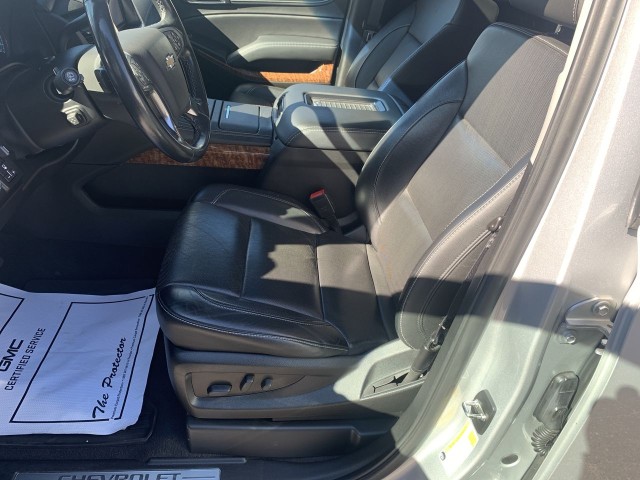 2019 Chevrolet Suburban Premier 20