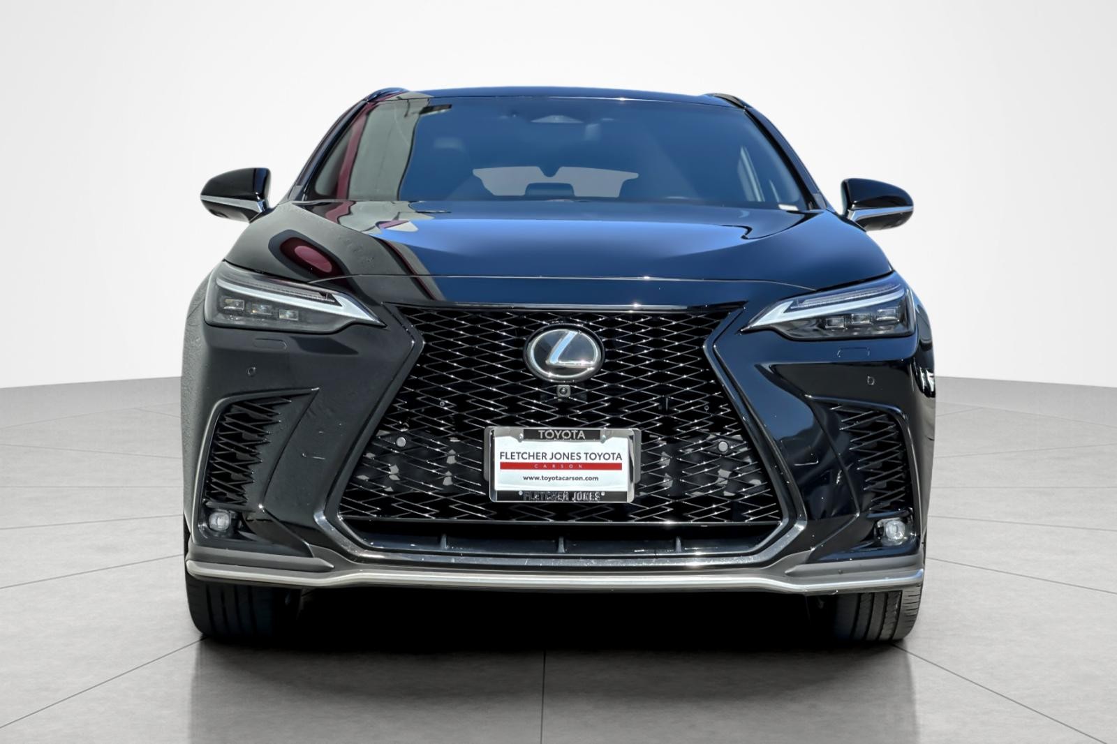 Used 2025 Obsidian Lexus NX 450h+ F SPORT Handling image 8