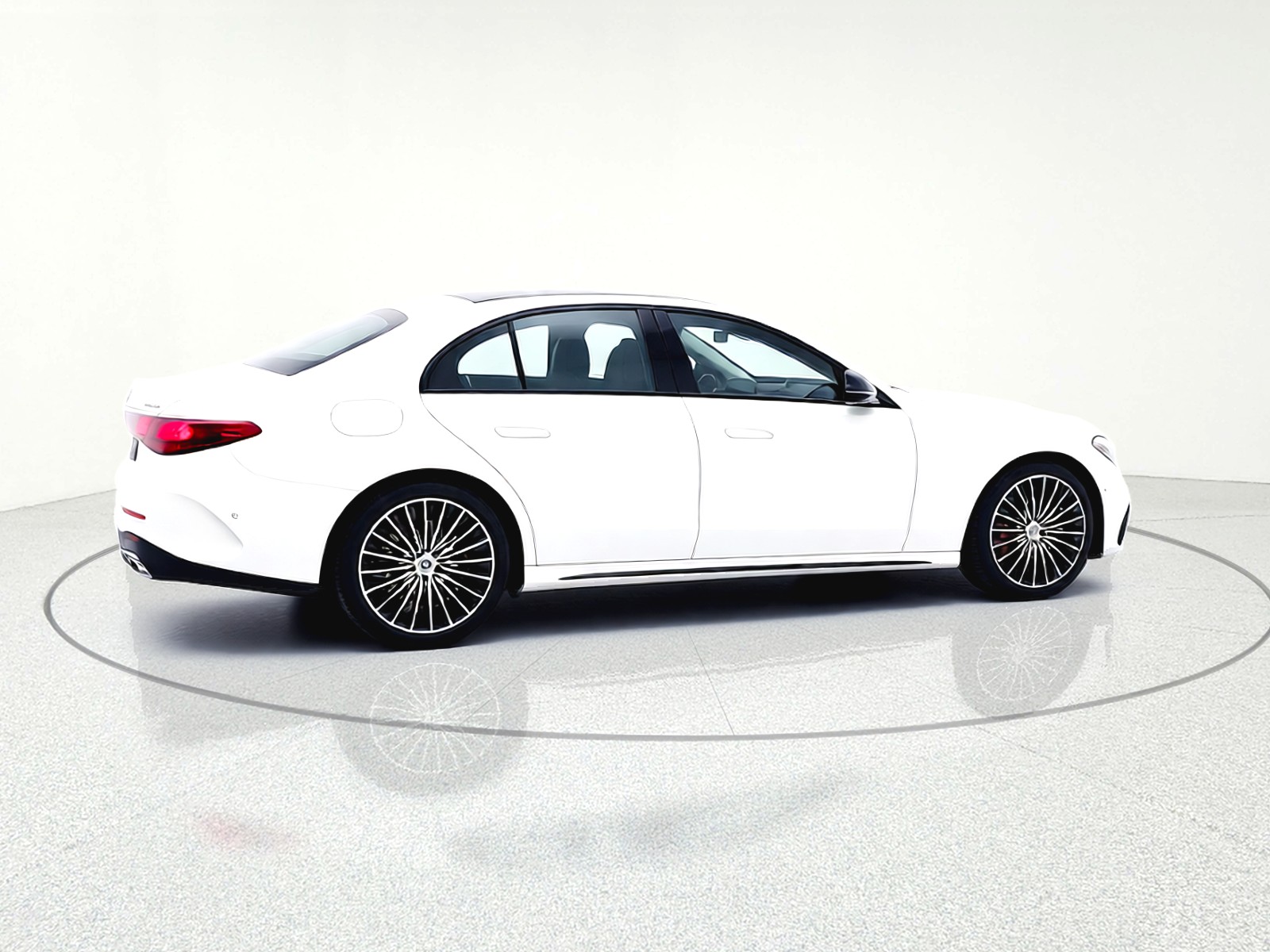 New 2026 Polar White Mercedes-Benz E 450 image 15