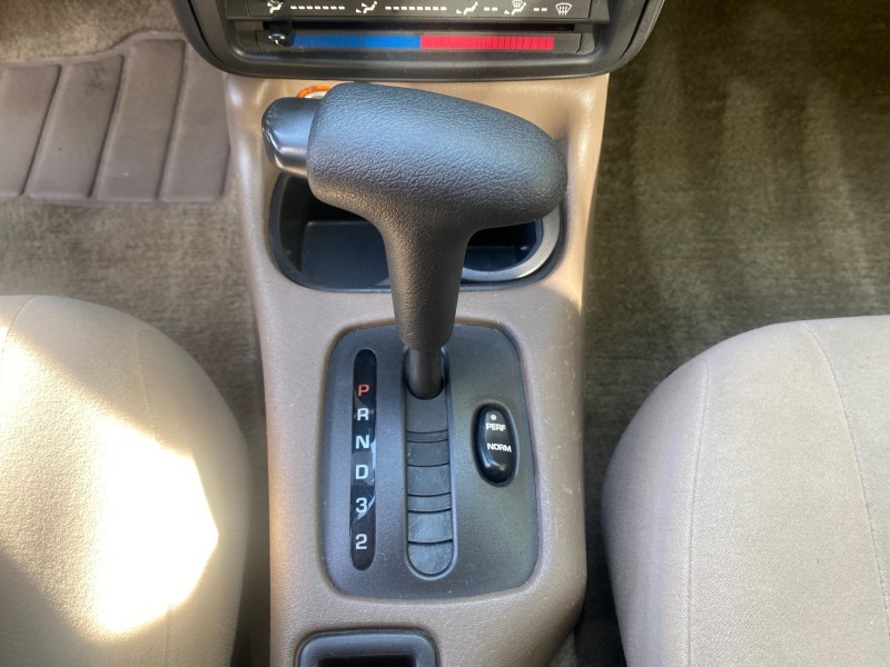 1995 Saturn SL LOW MILES 70,805 in ,